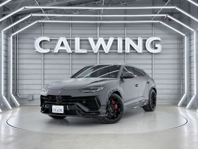 ランボルギーニ ウルス - カーボンエクステリア OP総額 803万円 Bang&Olufsenサウンド