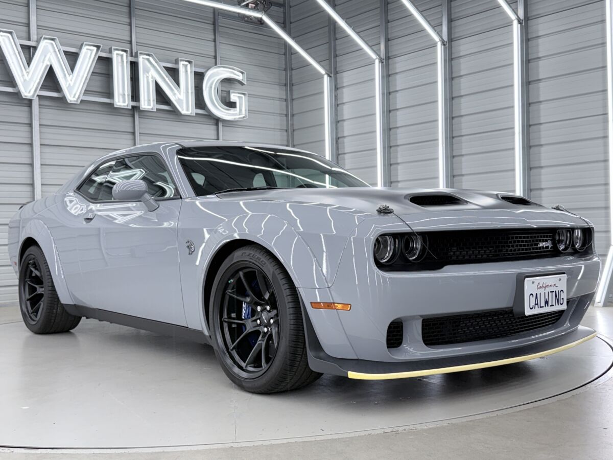 「ジェイルブレイク」脱獄と呼ばれるアメリカンマッスル史上最強クラスのモンスター。チャレンジャー SRT ヘルキャット レッドアイ ワイドボディ ジェイルブレイクが入庫いたしました。