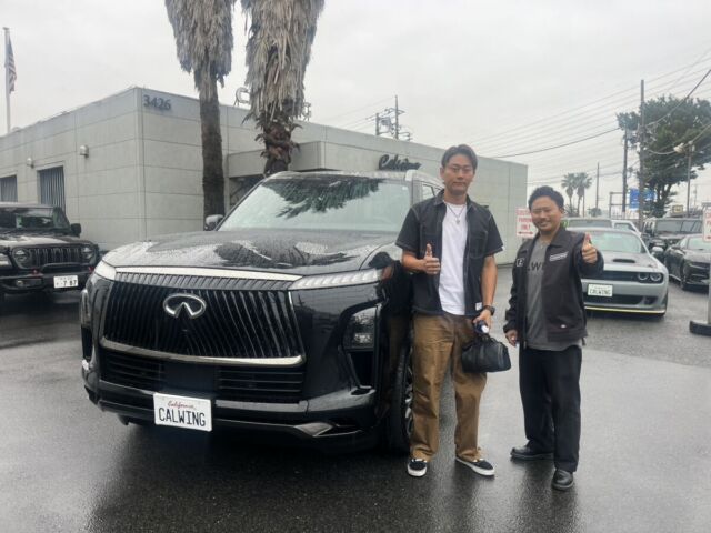 神奈川県のY社長に 新車 インフィニティ QX80 オートグラフ をご納車させていただきました！
