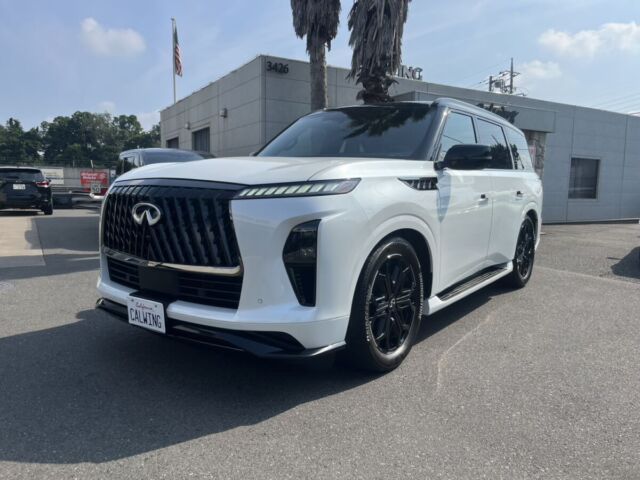 鹿児島県のH社長に 新車 インフィニティ QX80 スポーツ をご納車させていただきました！