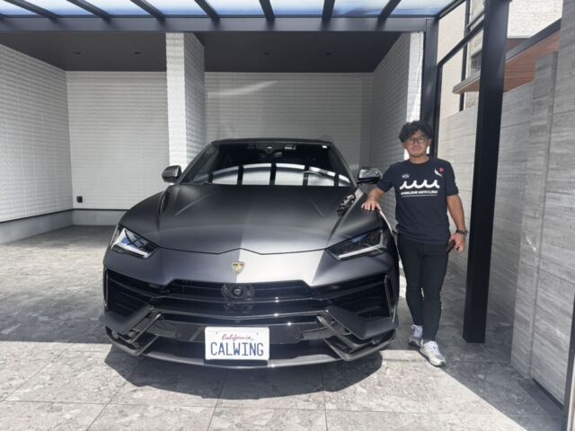 大阪府のY社長に ランボルギーニ ウルス ペルフォルマンテ をご納車させていただきました！